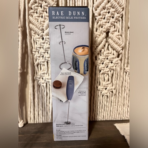Rae Dunn Frother Blue- US only colour - Picture 3 of 5
